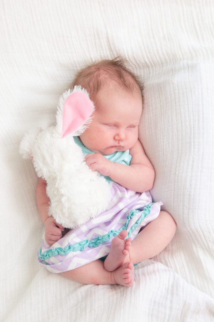 charlottesville, newborn photography, baby girl, stuffed animal