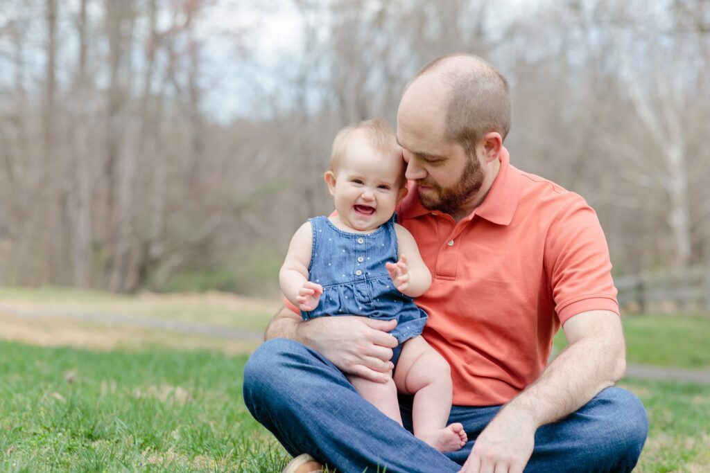 family photography, charlottesville, virginia, playtime, father daughter