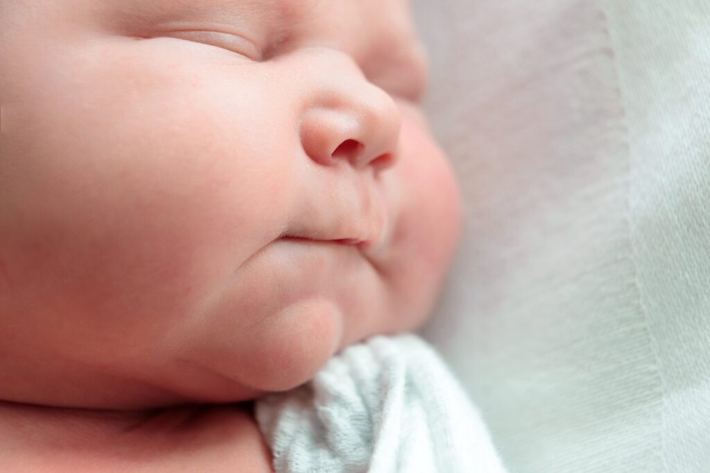 newborn photography, virginia, baby boy, chubby cheeks