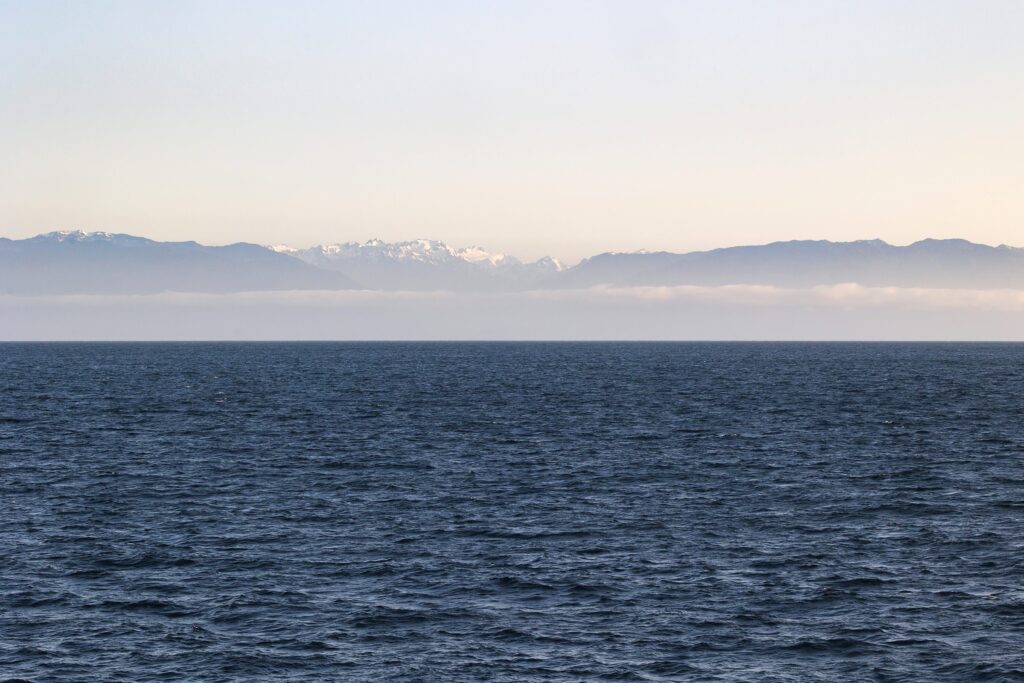 Salish Sea, mountains, Black Ball Ferry, Strait of Juan de Fuca